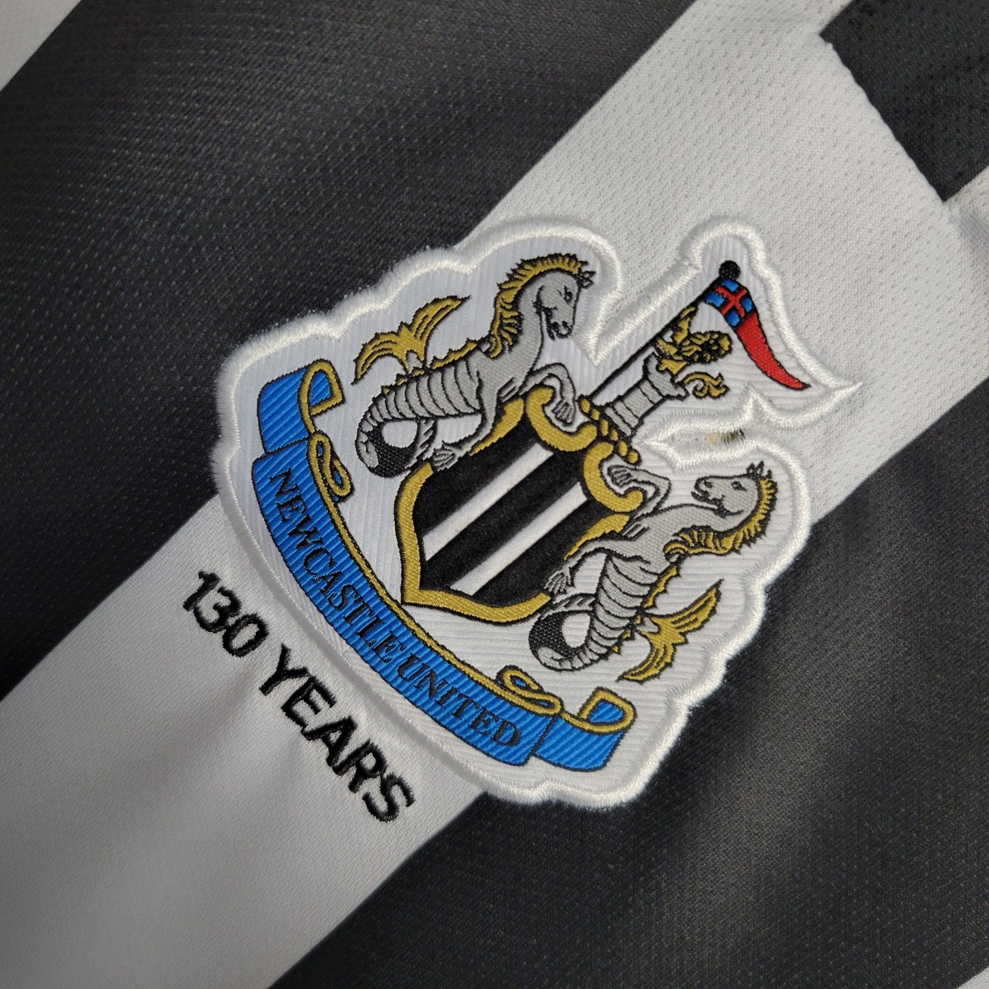 Maillot Newcastle United 130ème Anniversaire 2023/24