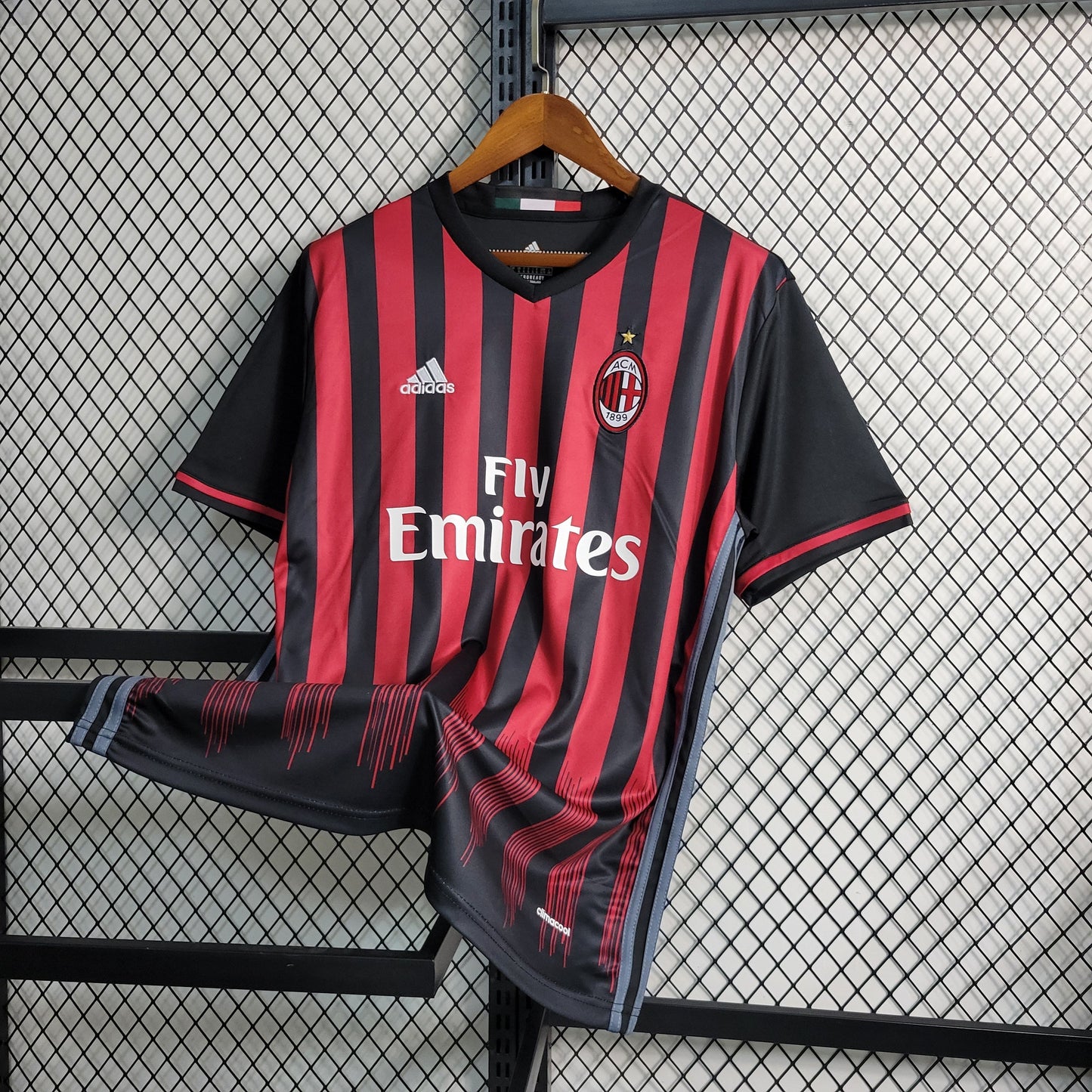 Maillot AC Milan Domicile 2016/17