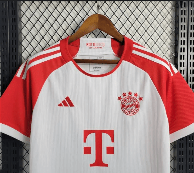 Maillot Bayern Munich Domicile 2023/24