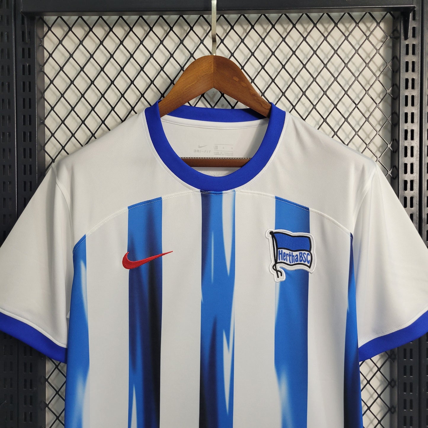 Maillot Hertha Berlim Domicile 2023/24