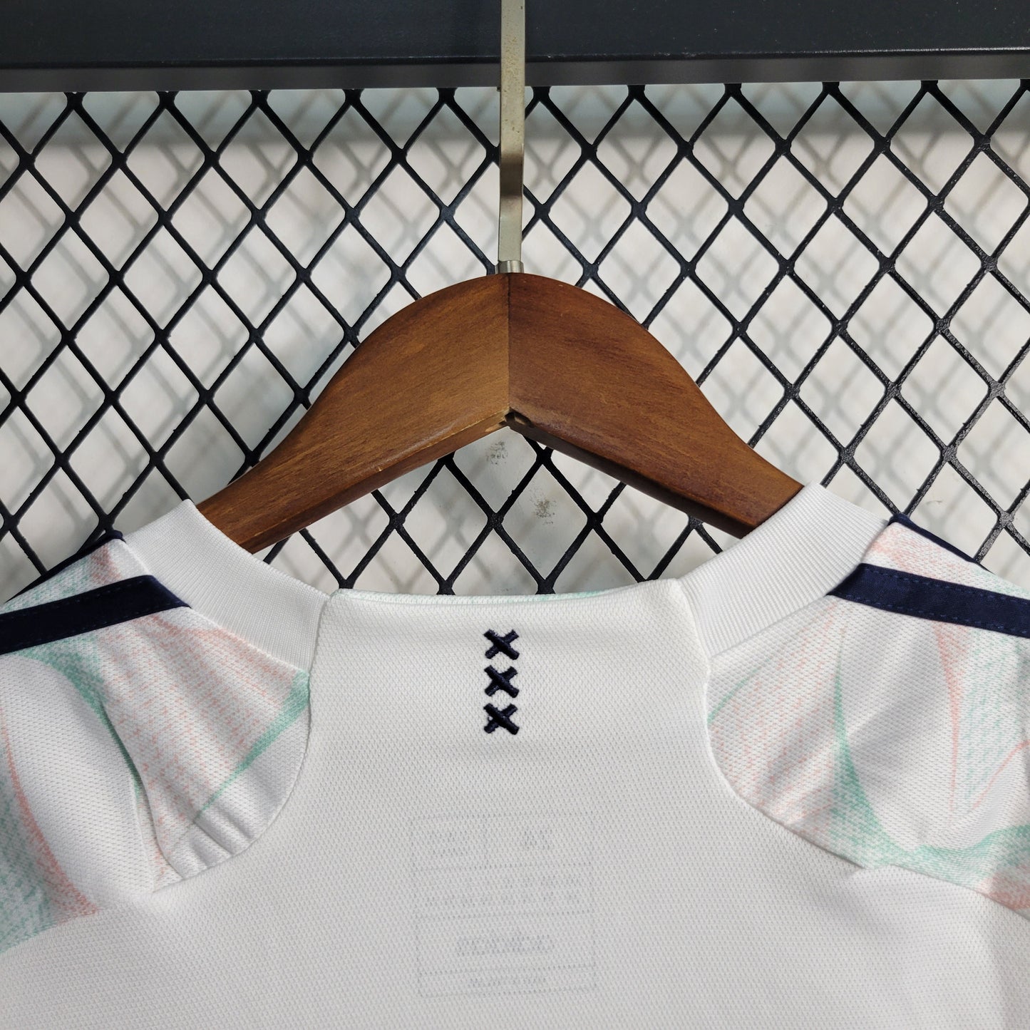 Kit - Ajax Extérieur 2023/24
