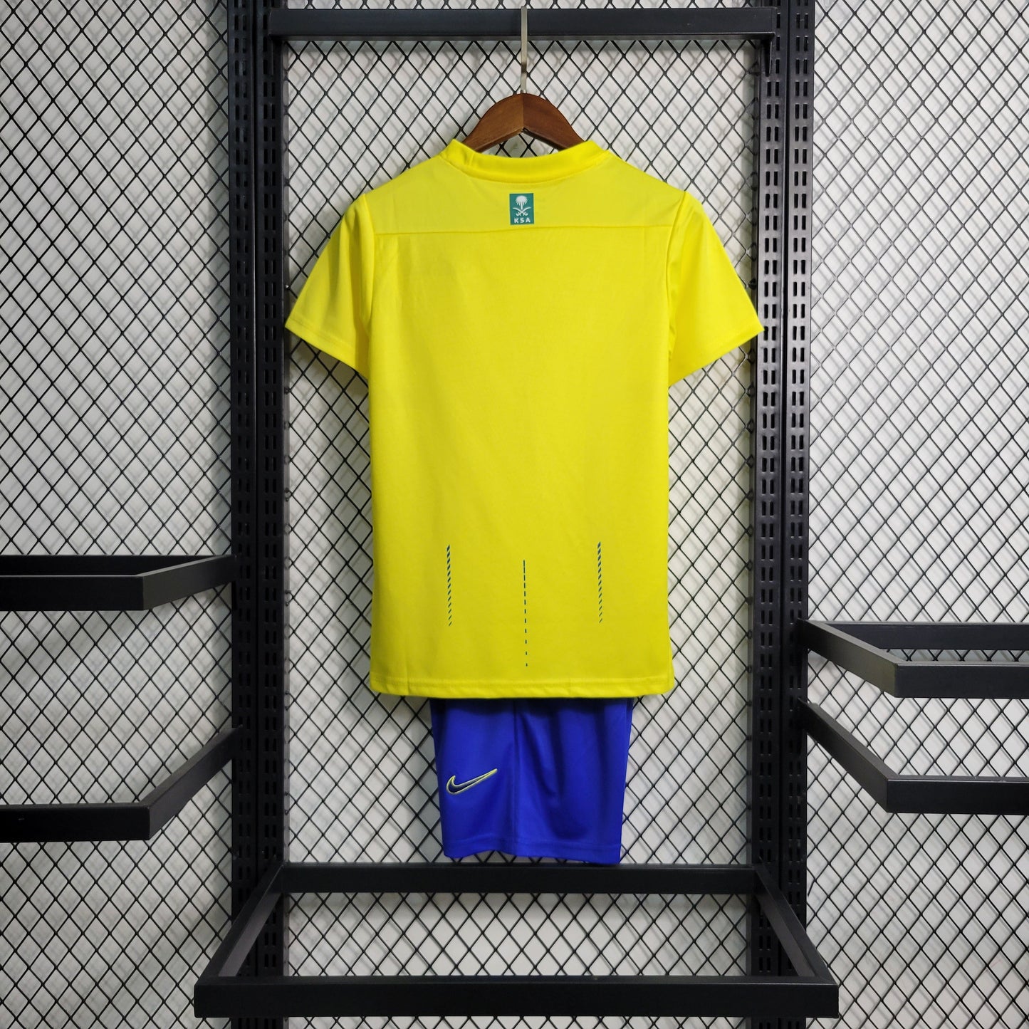 Kit - Al-Nassr FC Domicile 2023/24