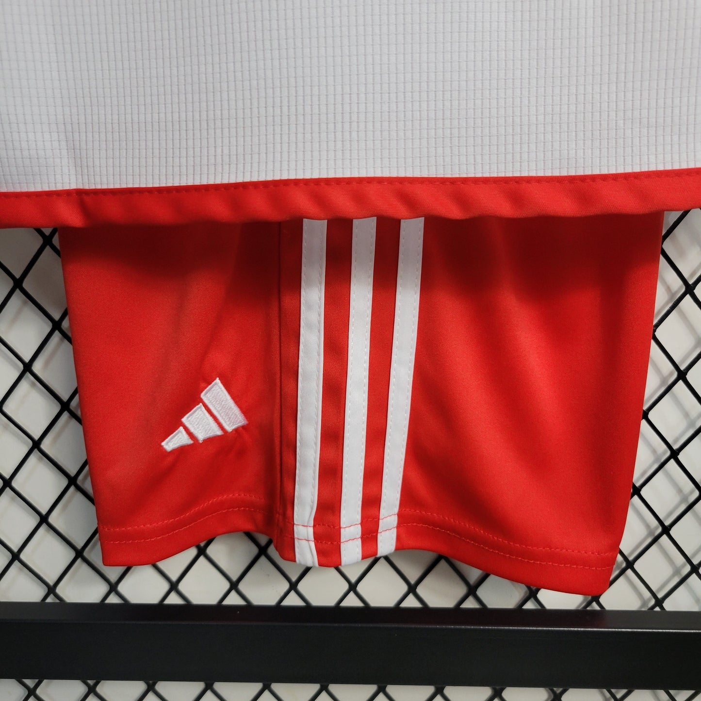 Kit - Bayern Munich Domicile 2023/24