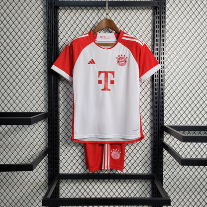 Kit - Bayern Munich Domicile 2023/24