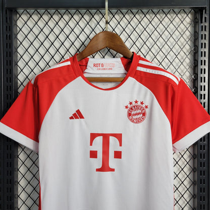 Kit - Bayern Munich Domicile 2023/24