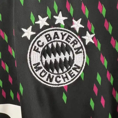 Kit - Bayern Munich Extérieur 2023/24
