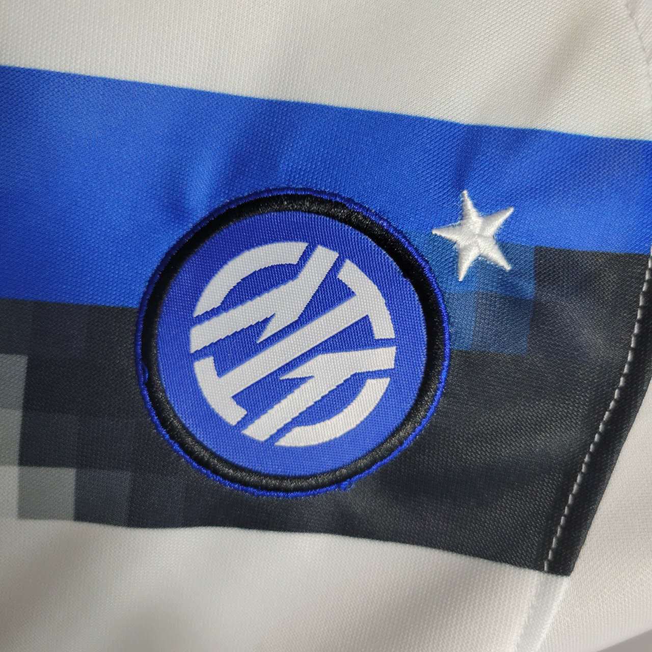 Kit - Inter Milan Extérieur 2023/24