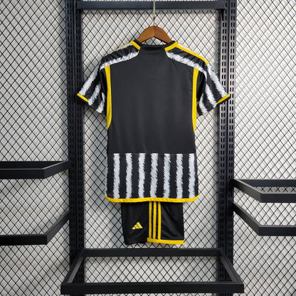 Kit - Juventus Domicile 2023/24