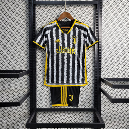 Kit - Juventus Domicile 2023/24