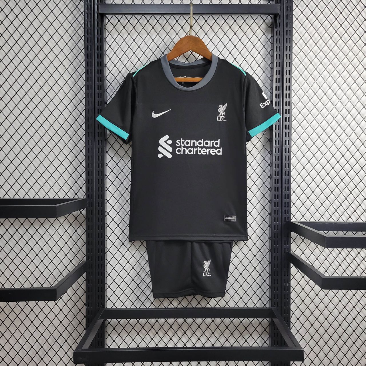 Kit - Liverpool Extérieur 2024/25