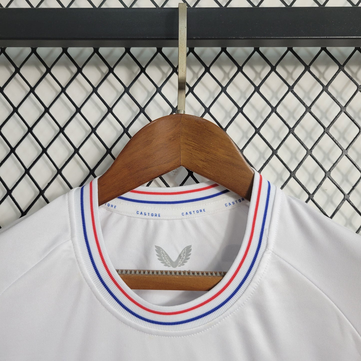 Kit - Rangers Extérieur 2023/24