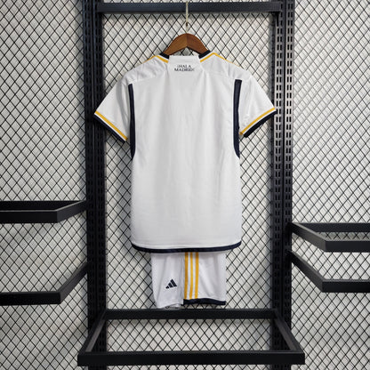 Kit - Real Madrid Domicile 2023/24