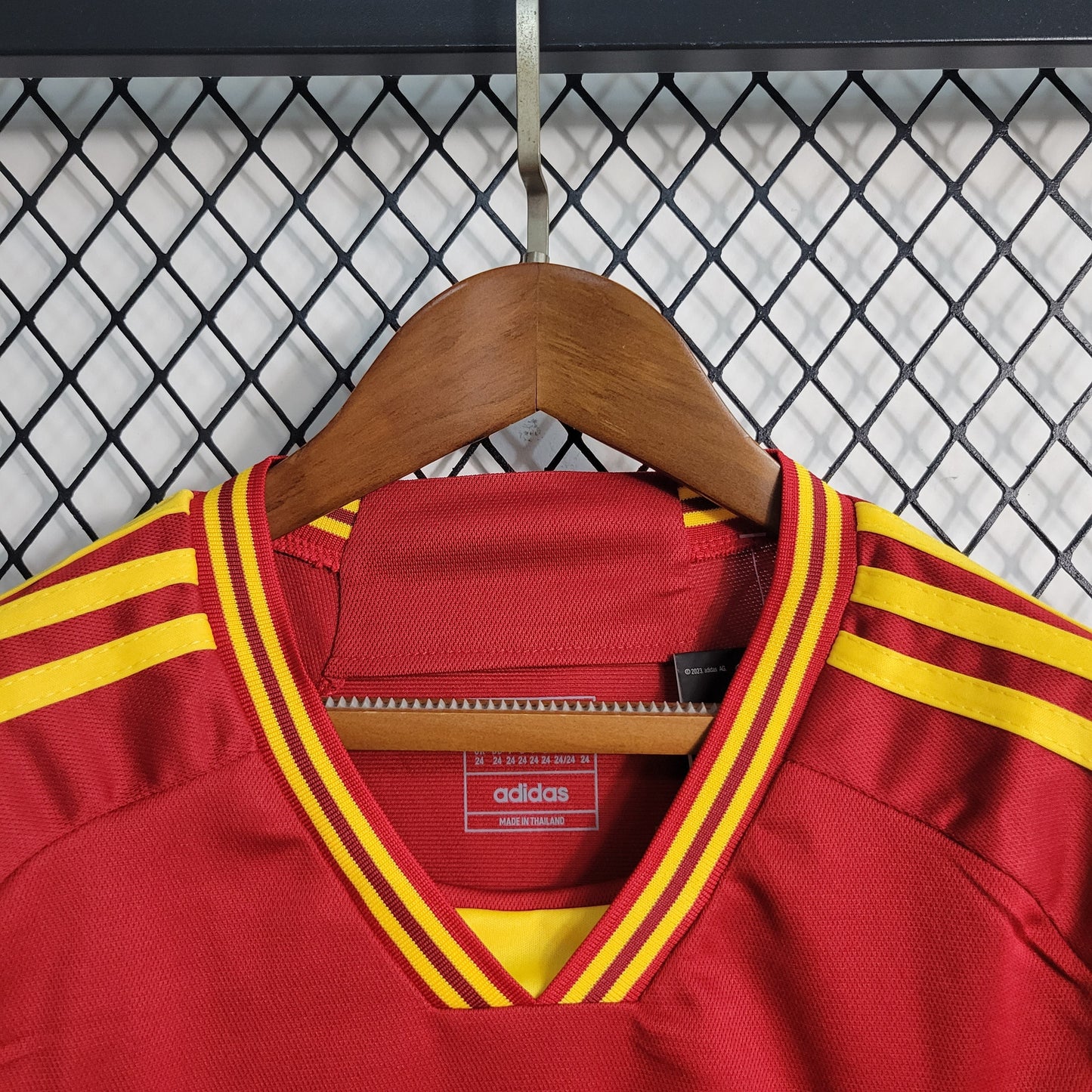 Kit - As Roma Domicile 2023/24